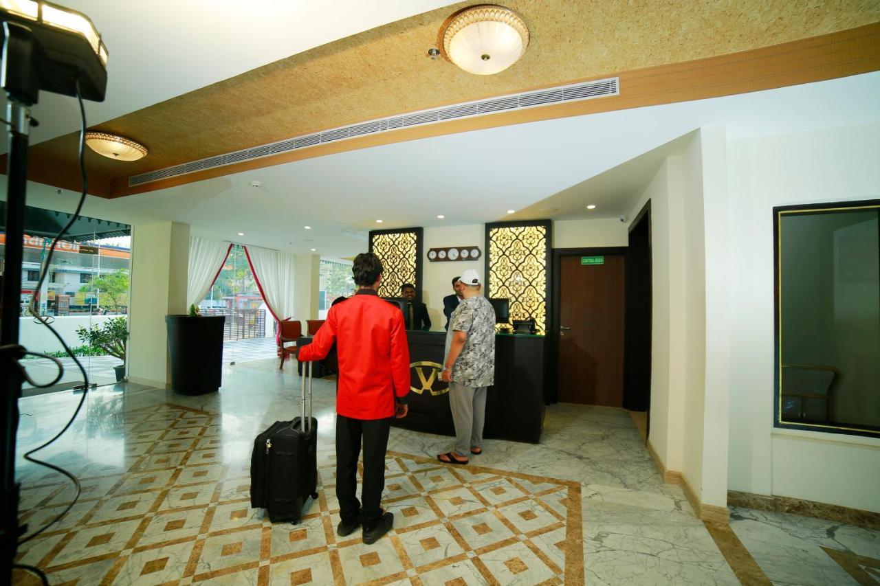 Vivin Luxury Suites Thiruvananthapuram Eksteriør billede