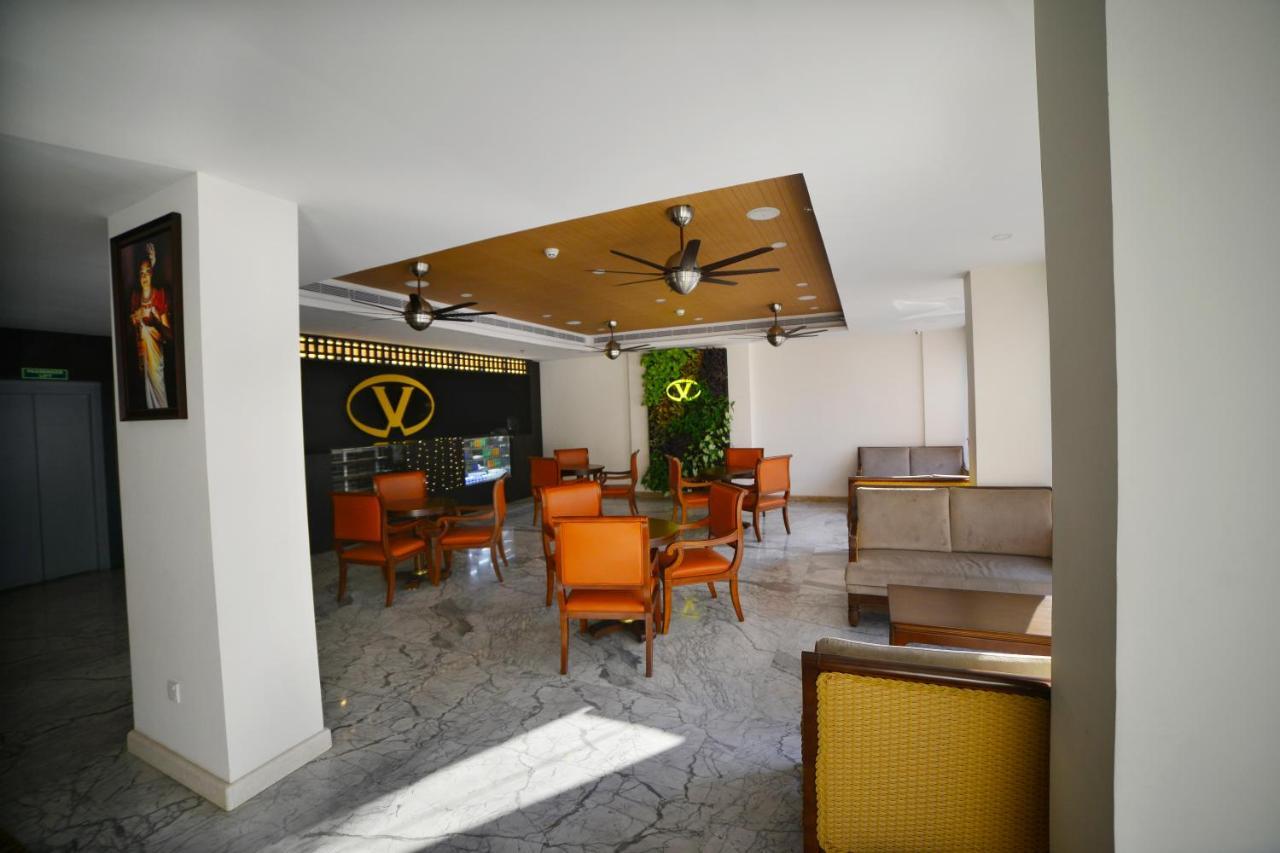 Vivin Luxury Suites Thiruvananthapuram Eksteriør billede