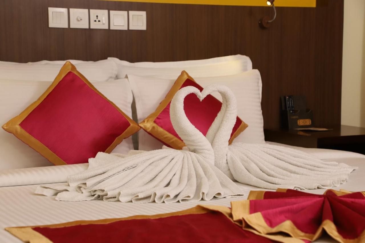 Vivin Luxury Suites Thiruvananthapuram Eksteriør billede