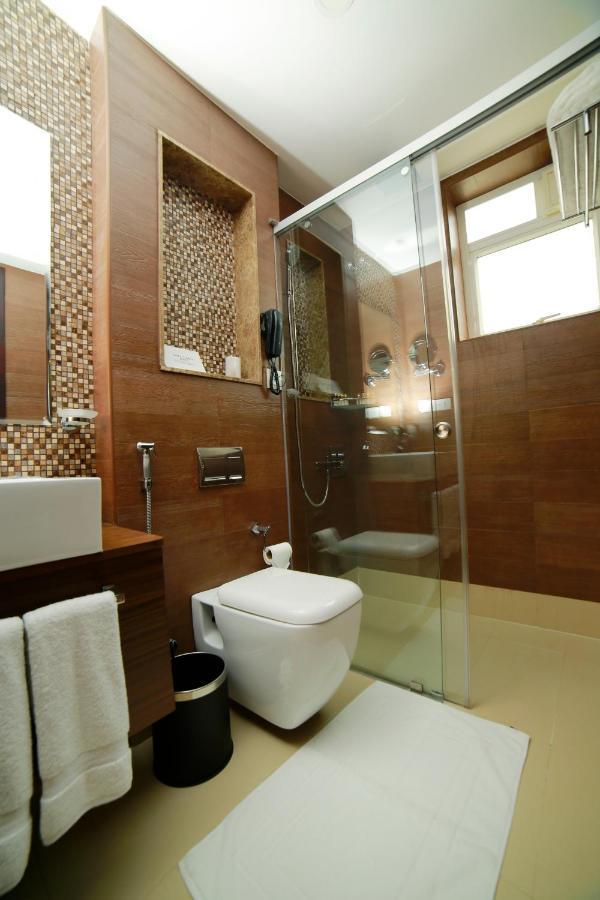 Vivin Luxury Suites Thiruvananthapuram Eksteriør billede