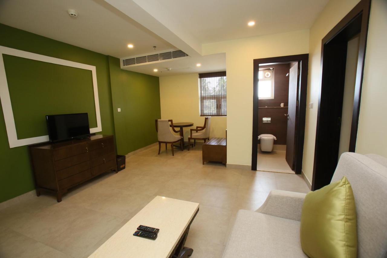 Vivin Luxury Suites Thiruvananthapuram Eksteriør billede